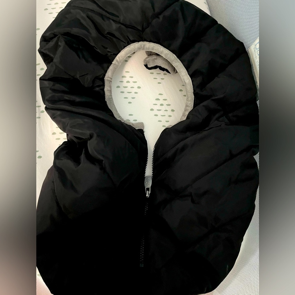 Chicco Car Seat Cover- Black